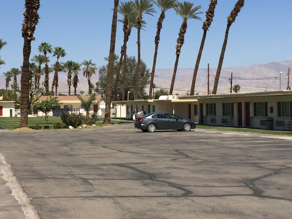 Western Sands Motel Indio Exteriör bild