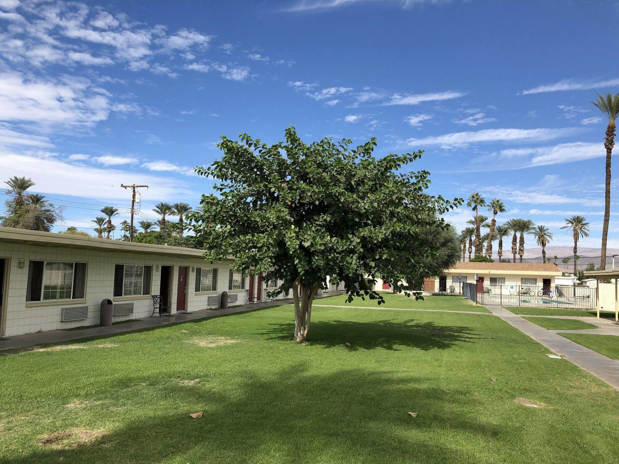 Western Sands Motel Indio Exteriör bild